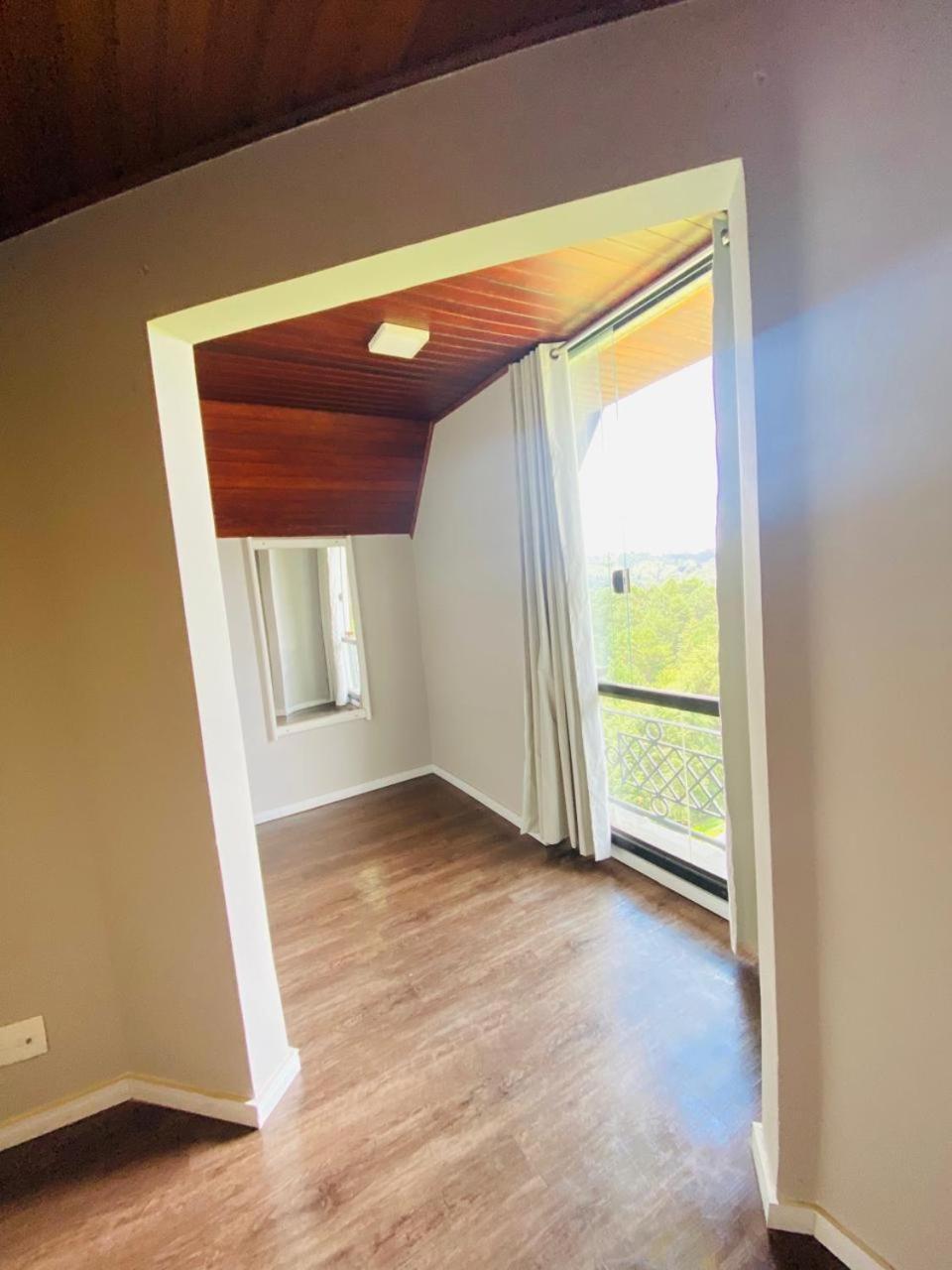 Flat Duplex Com Excelente Vista A 1,2 Km Capivari Campos do Jordao Dış mekan fotoğraf