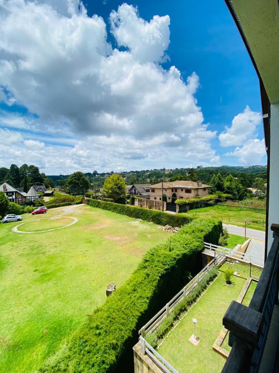 Flat Duplex Com Excelente Vista A 1,2 Km Capivari Campos do Jordao Dış mekan fotoğraf