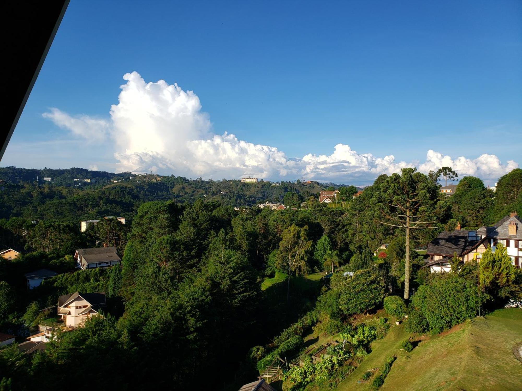 Flat Duplex Com Excelente Vista A 1,2 Km Capivari Campos do Jordao Dış mekan fotoğraf